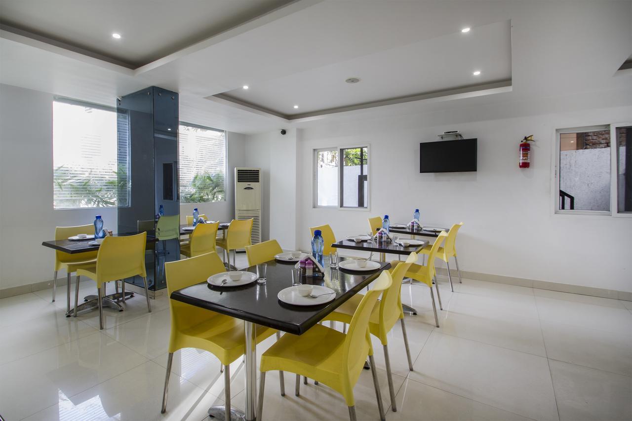 Oyo Hotel Stay Home Near Shilparamam Hyderabad Exterior photo